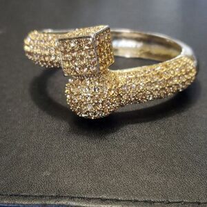 Gold tone circle square bracelet hinged champagne 7" rhinestone